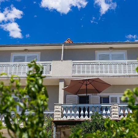 Apartments Rose Trogir Buitenkant foto