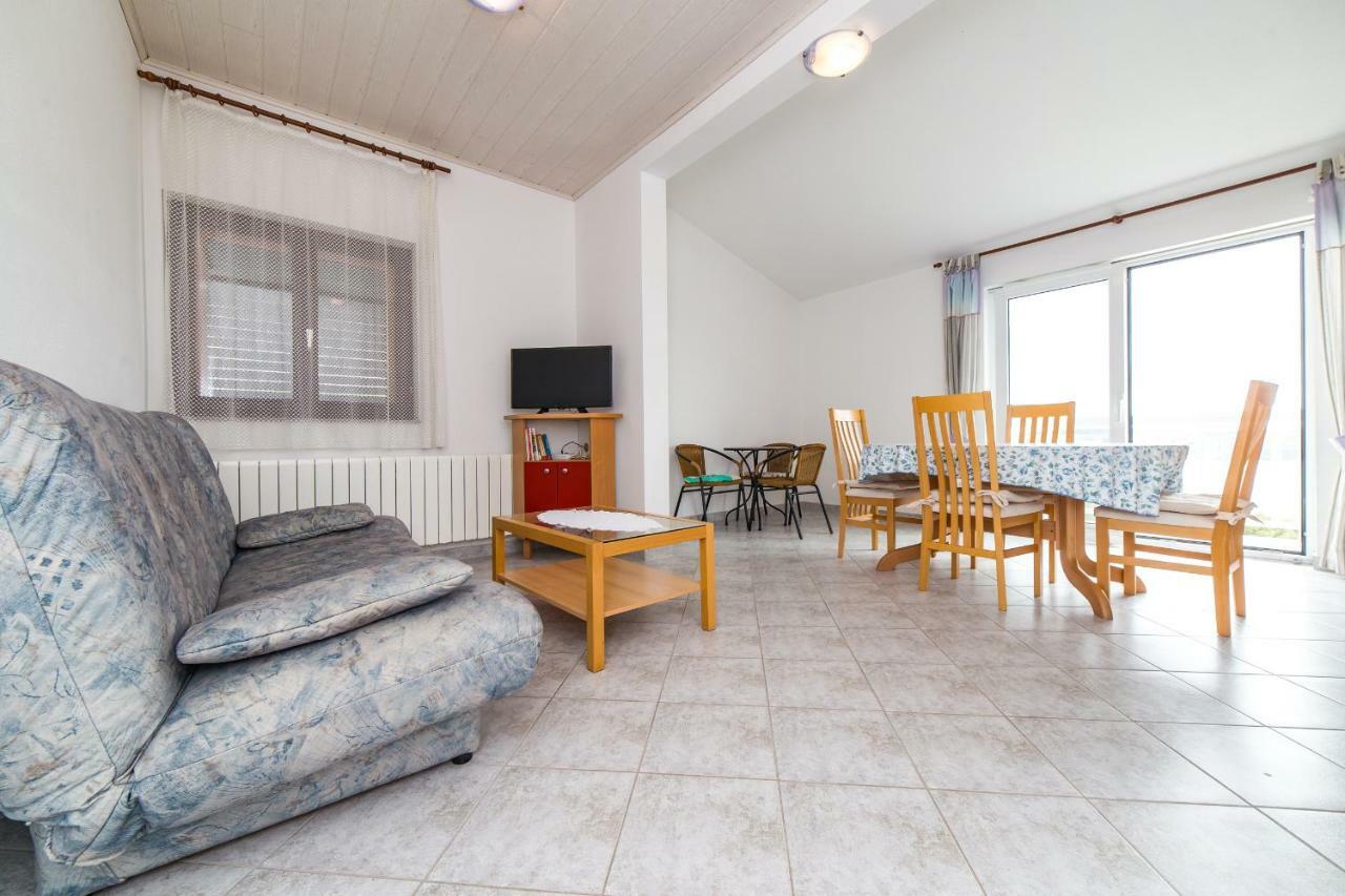 Apartments Rose Trogir Buitenkant foto
